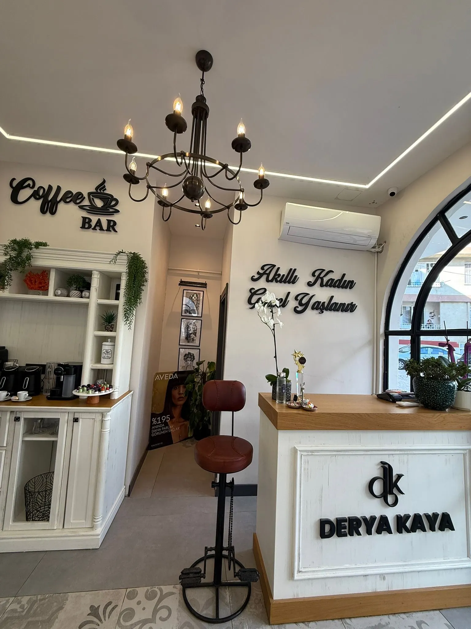 Derya Kaya Hair & Makeup Studio fotoğraf 3