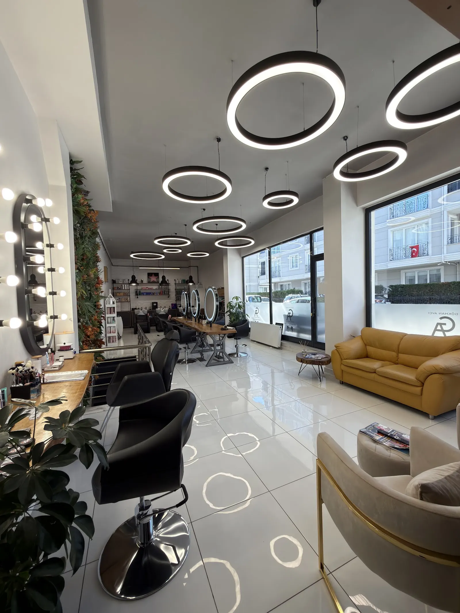 Gökhan Avcı Hair Studio Man & Woman fotoğraf 2