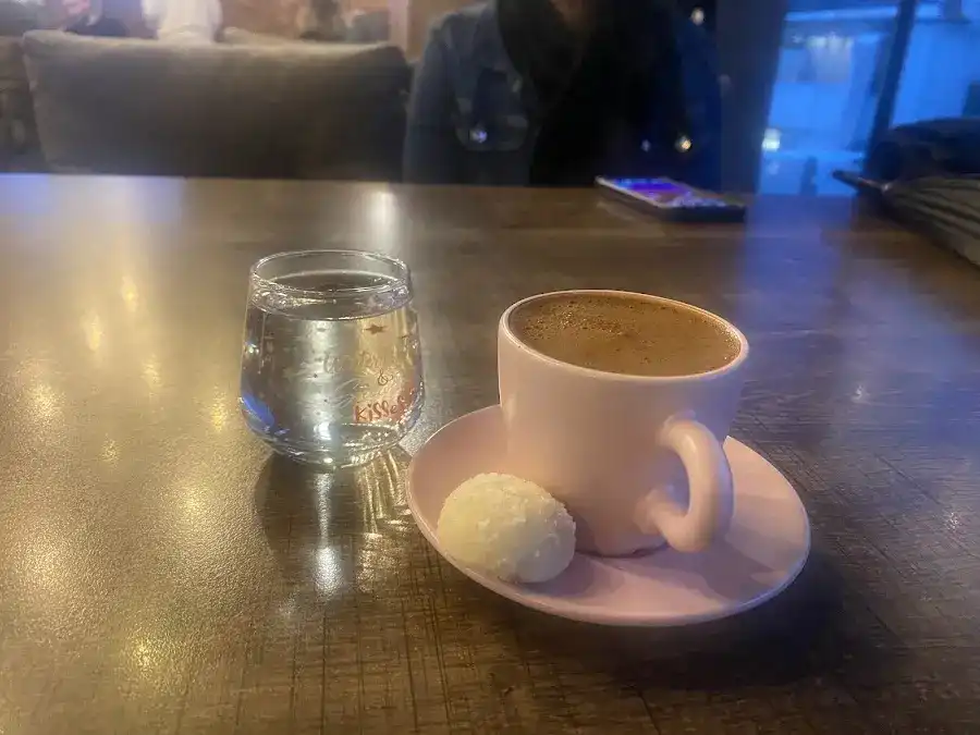 FOX Coffee Çekmeköy fotoğraf 3