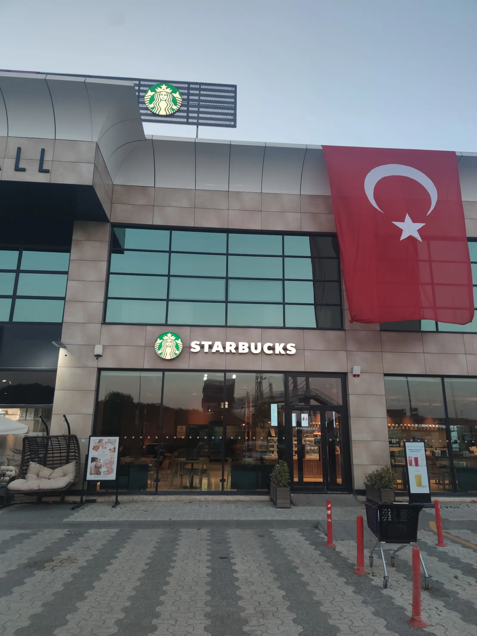 Starbucks işletme yanıtları