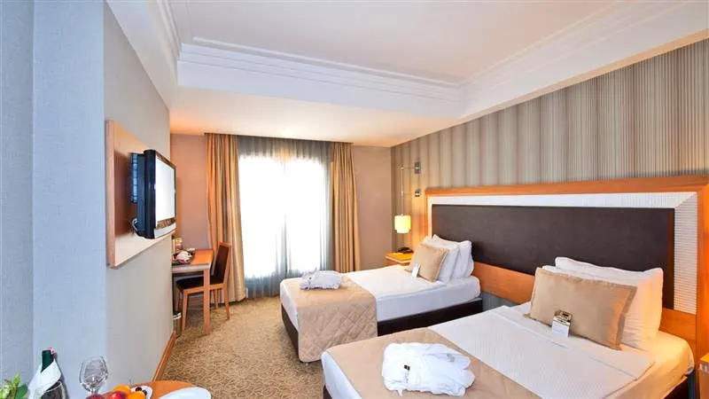 GRAND S HOTEL fotoğraf 2