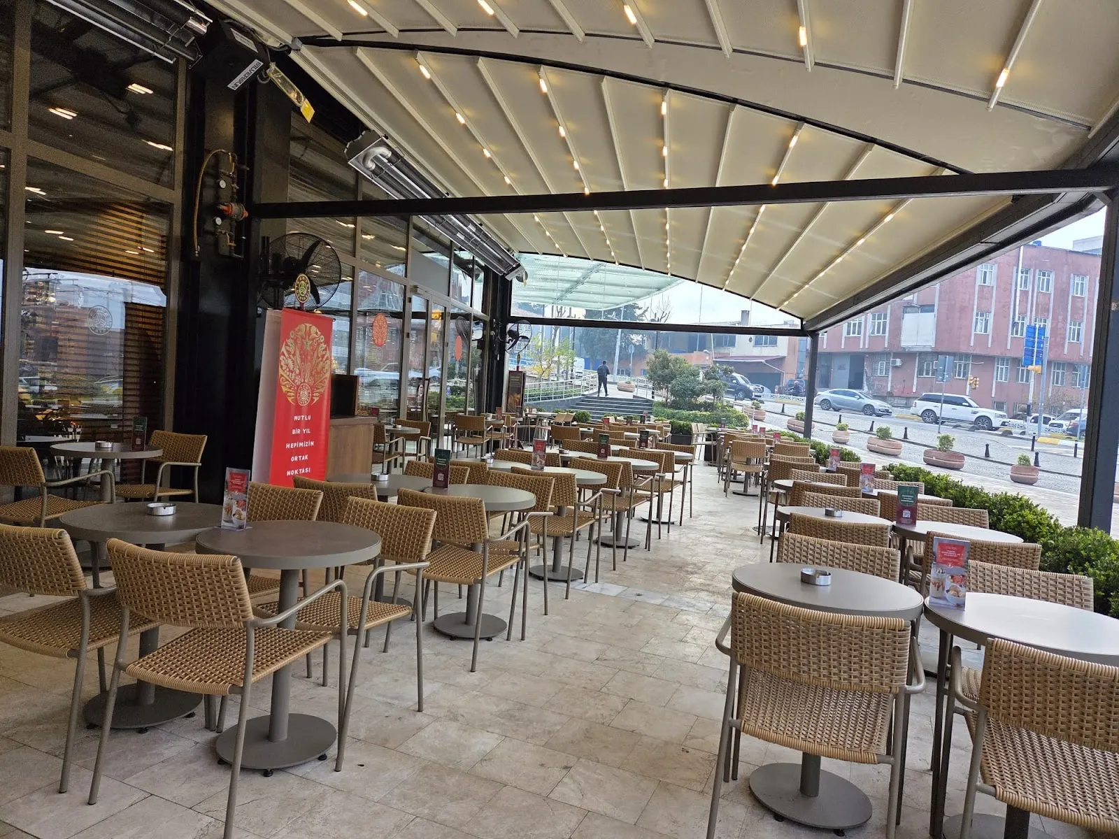 Kahve Dünyası-Güneşli Park Avm çözüm talepleri