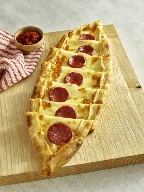 Damak Pide Lahmacun döner Salonu fotoğraf 2