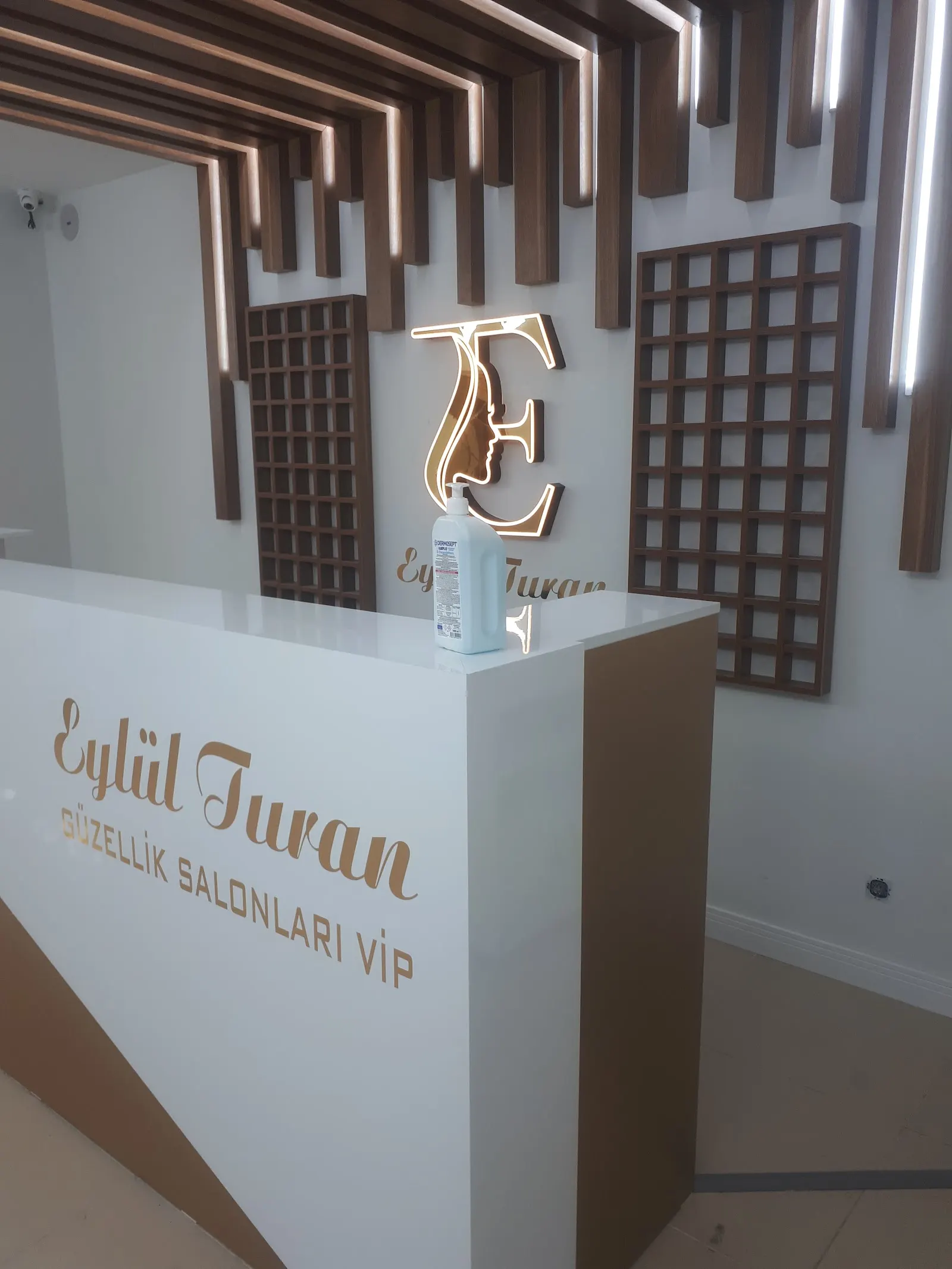 Eylül Turan Güzellik Merkezi fotoğraf 2