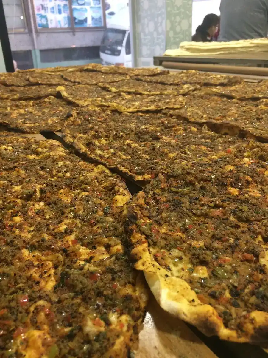 Öz Urfa Yöremiz Pide Lahmacun Sarayı fotoğraf 3