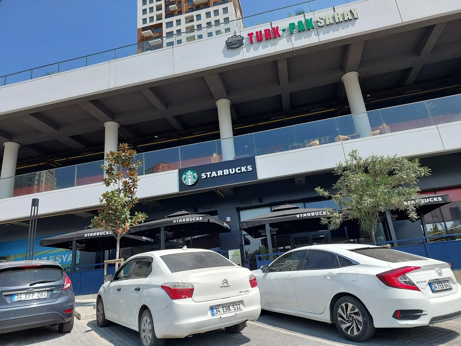 Starbucks yorumları ve müşteri geri bildirimleri