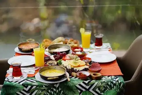 Yeşil Orman Kahvaltı - Izgara - Pide fotoğraf 2