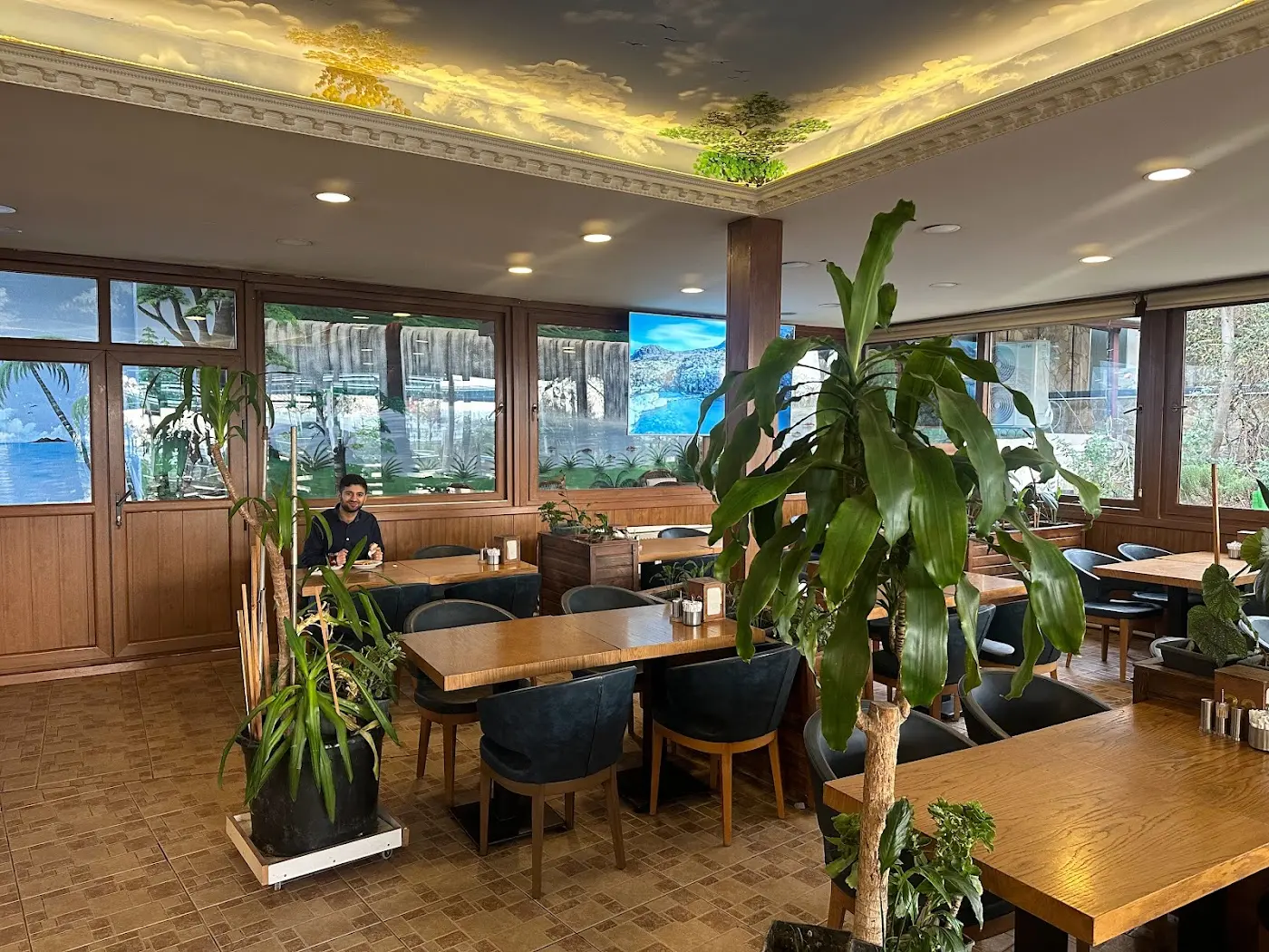 Samatya Cafe & Van Kahvaltı Salonu