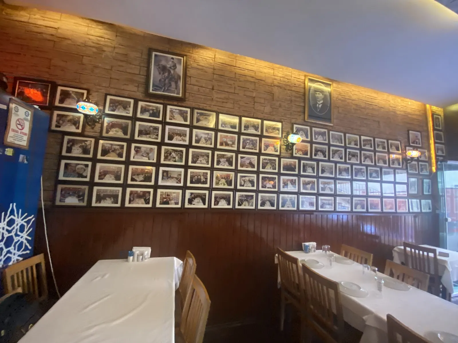 Tarihi Küçük Paris Meyhanesi fotoğraf 3