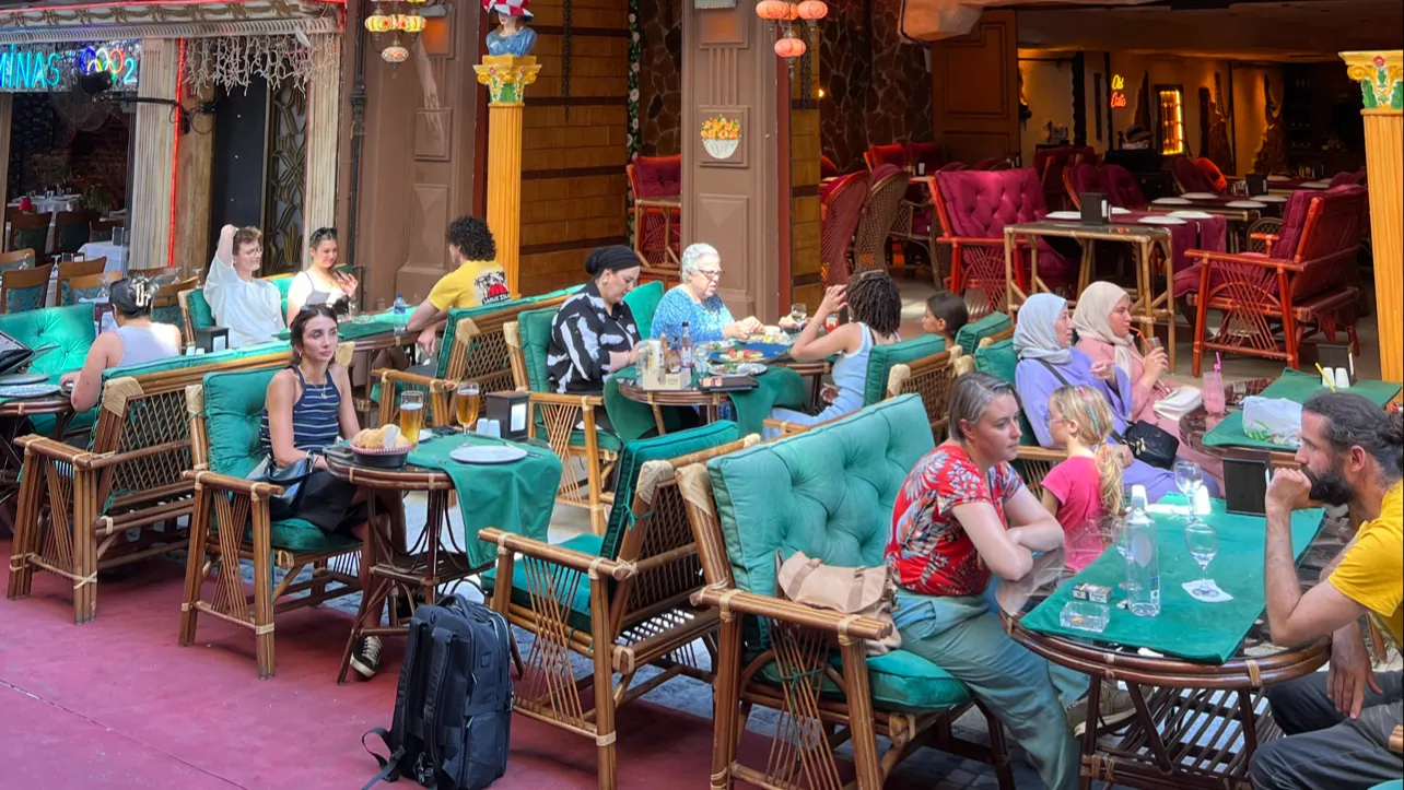 Turkish cuisine & Shisha & Pub & Cocktail