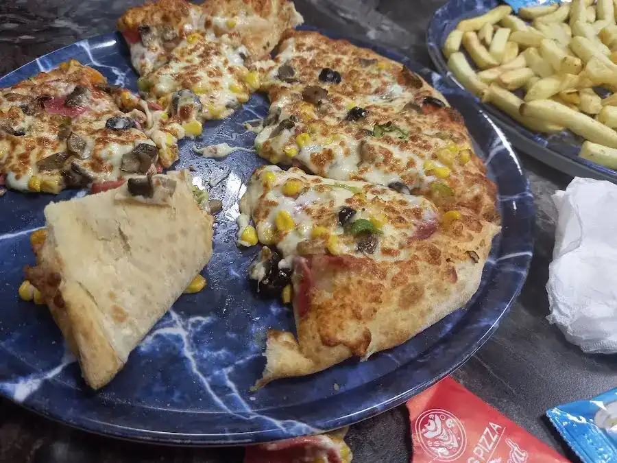 Heros Pizza Gaziosmanpaşa fotoğraf 2