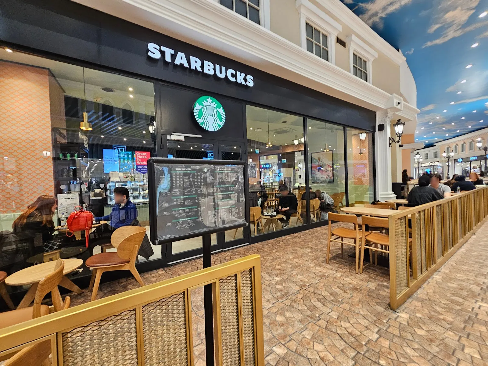 Starbucks Coffee fotoğraf 4