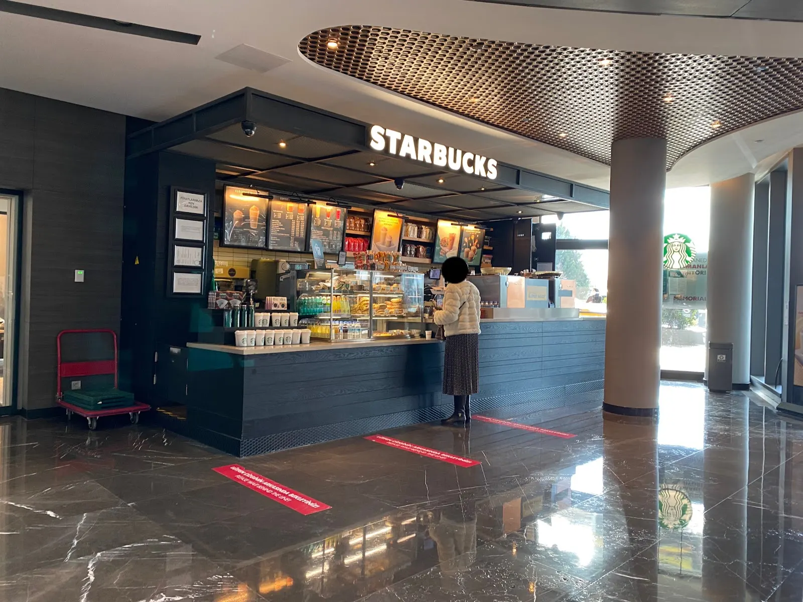 Starbucks fotoğraf 1