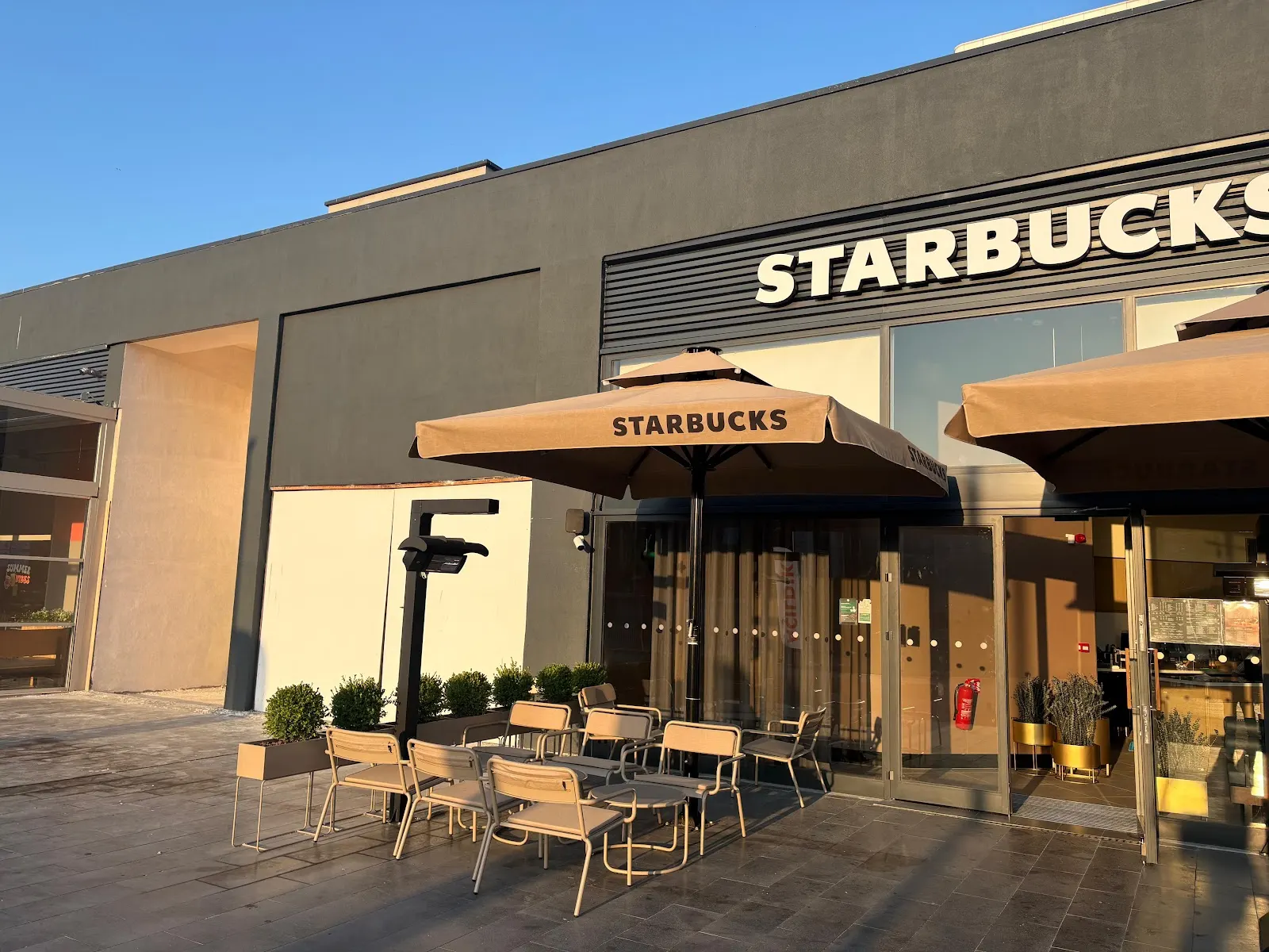 Starbucks fotoğraf 3