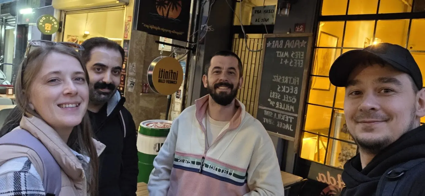 Ada Bar Kadıköy fotoğraf 1