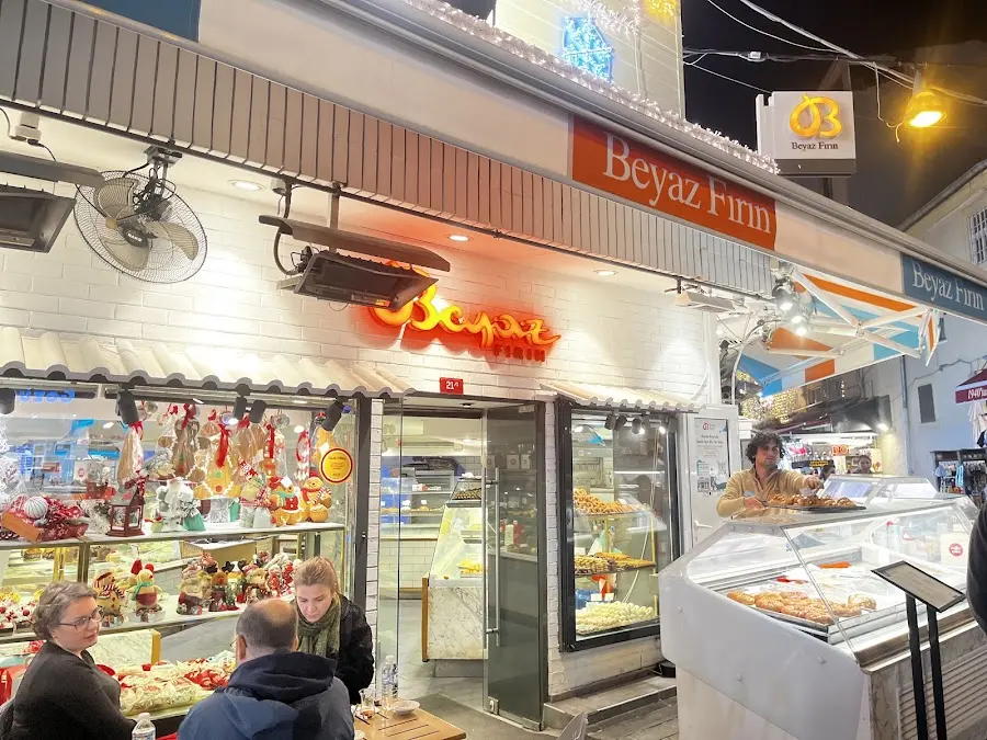 Beyaz Fırın Kadıköy