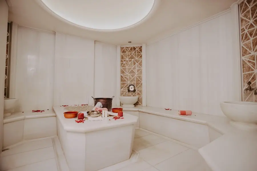 E Spa Wellness Kadıköy Holiday Inn & Massage Turkish Bath Hammam Istanbul fotoğraf 2