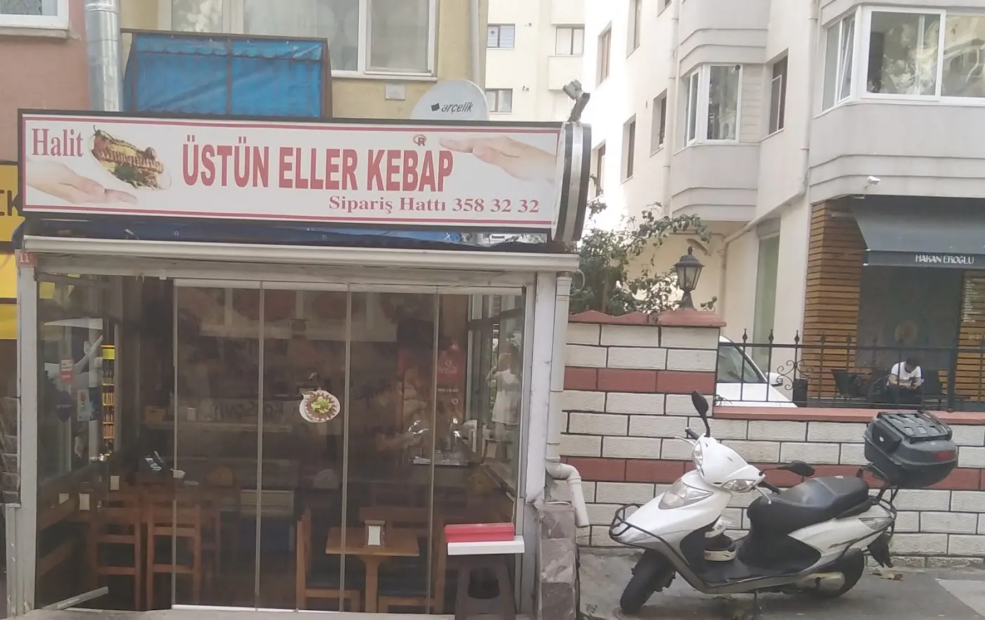 Halit Üstün Eller kebap salonu fotoğraf 1