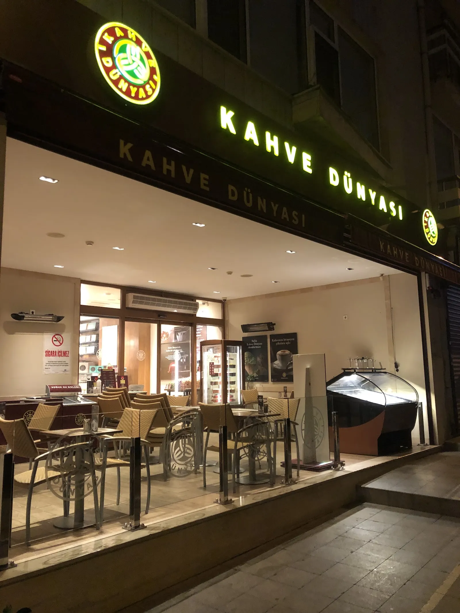 Kahve Dünyası Algötür-Moda AG şube görseli