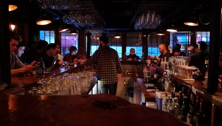 Revolte Pub