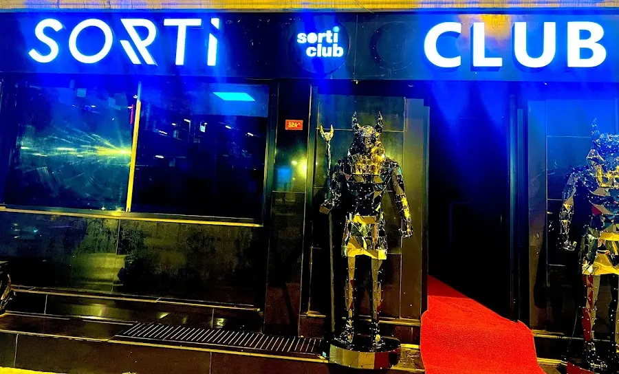 Sorti Club