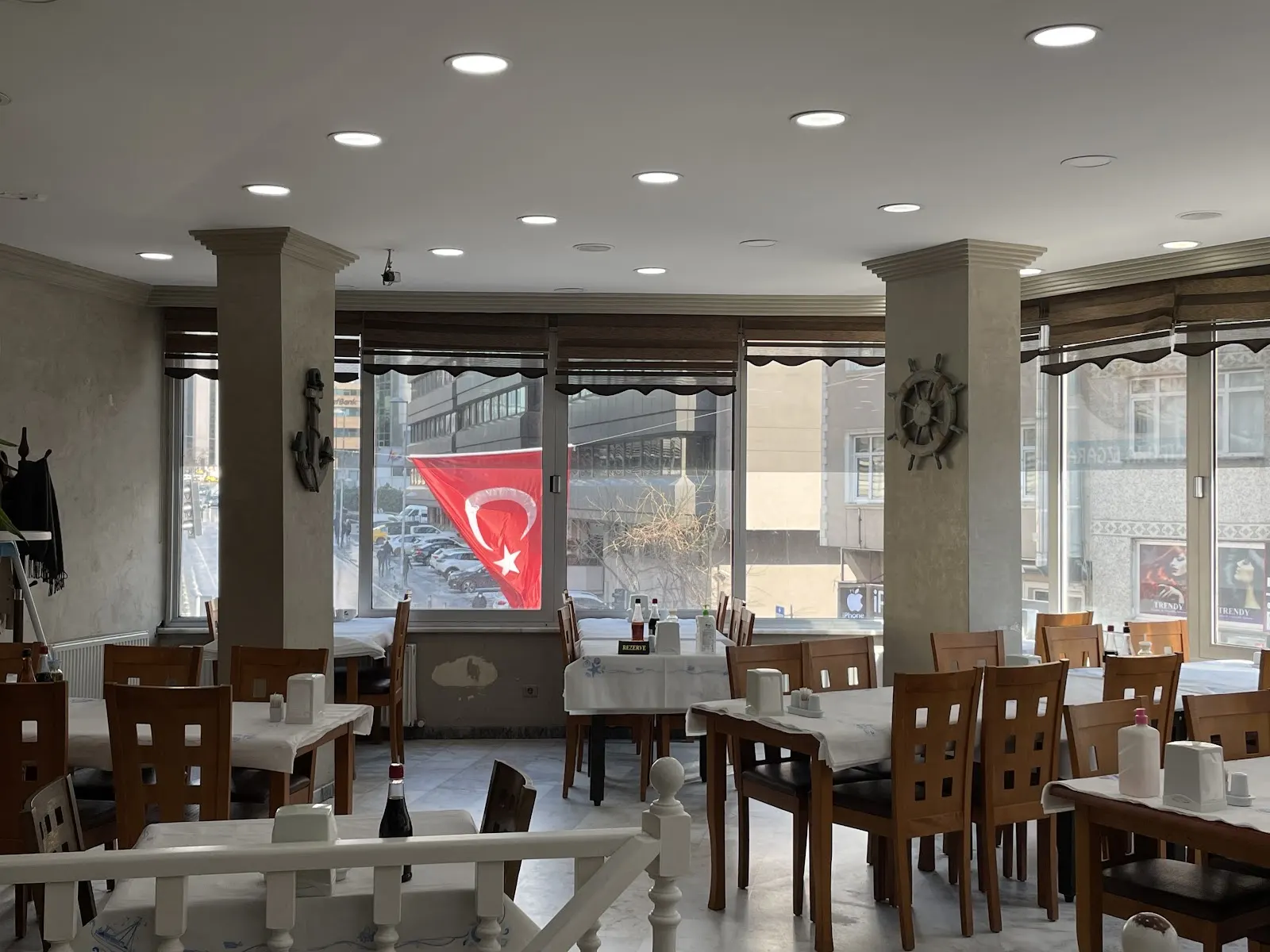 Orkinos Balık Lokantası