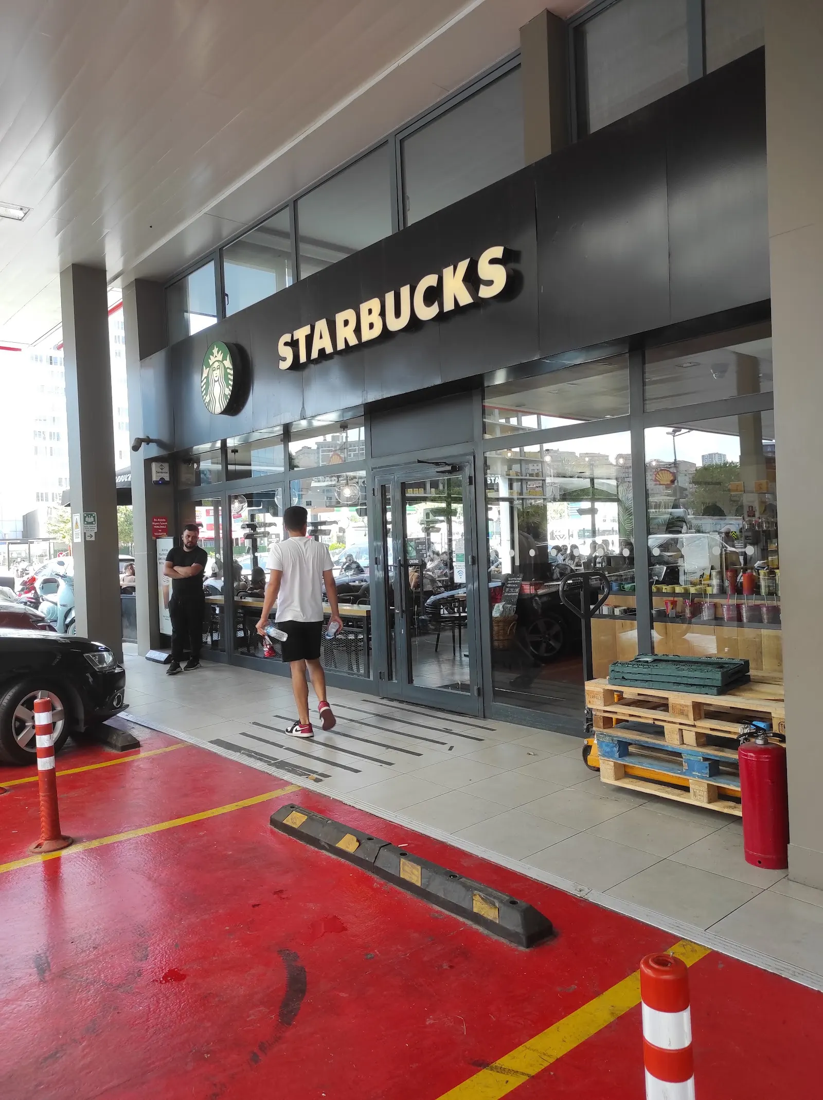 Starbucks fotoğraf 1