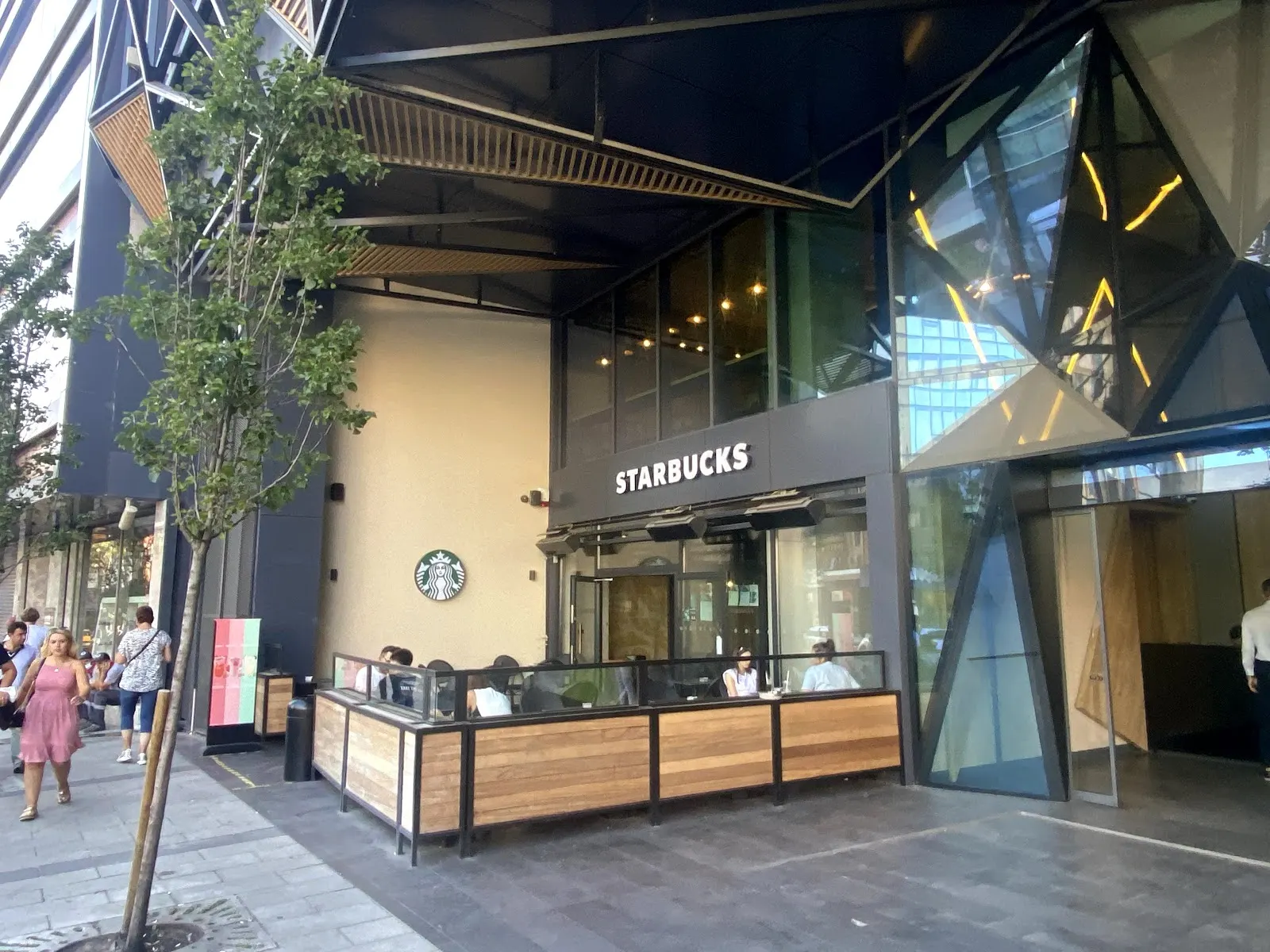 Starbucks fotoğraf 1