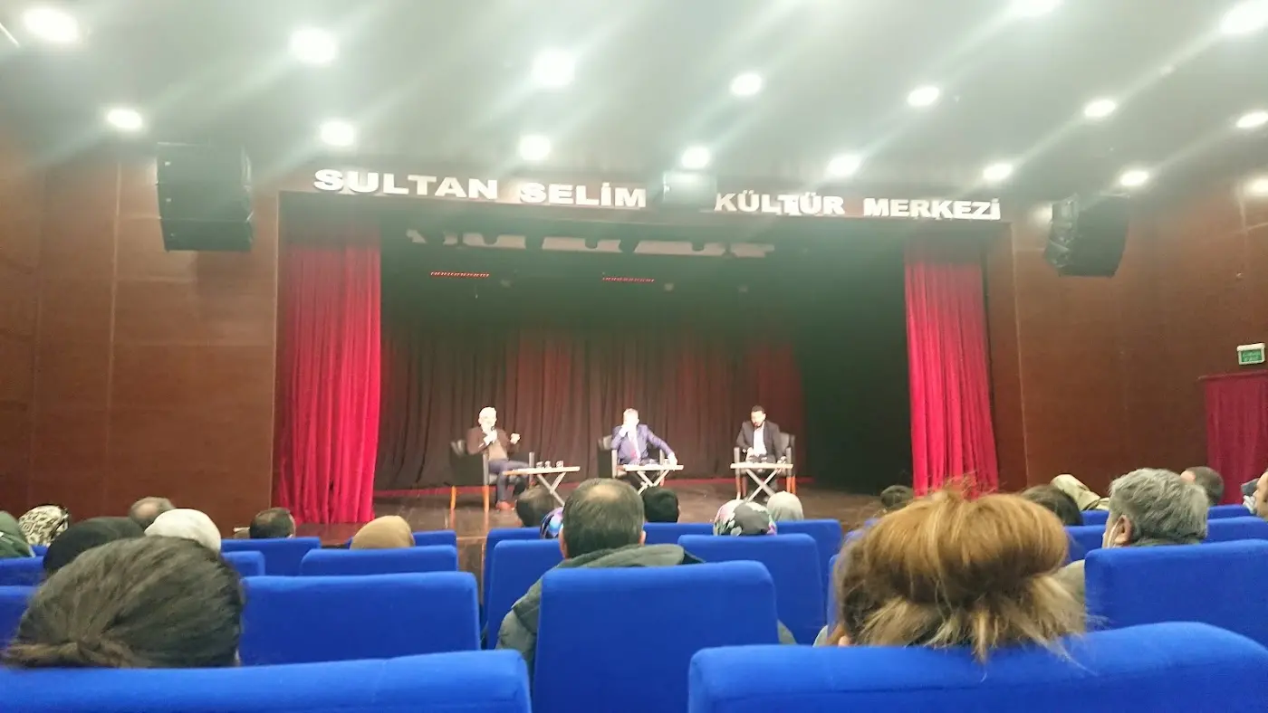 Sultan Selim Kültür Merkezi