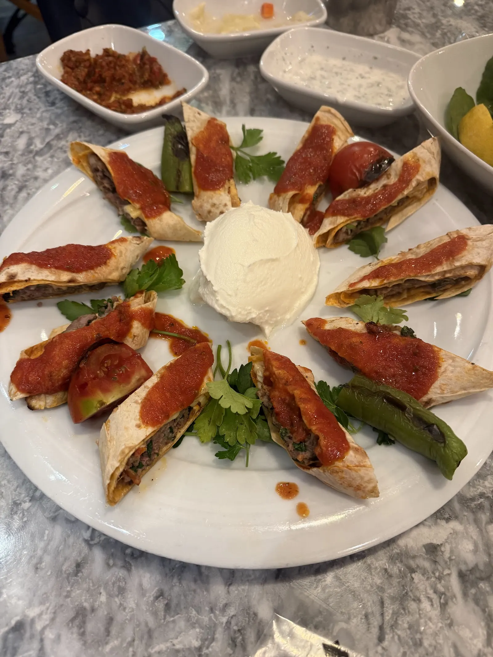 Geylan Restaurant fotoğraf 2