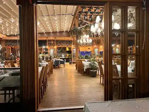 Köz Et Kebap Restaurant fotoğraf 3
