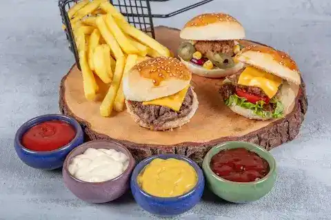 Moon Lounge Cafe