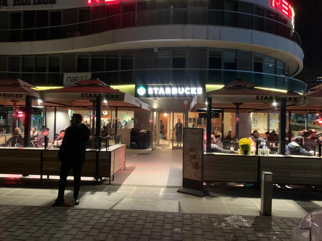 Starbucks yorumları ve müşteri geri bildirimleri