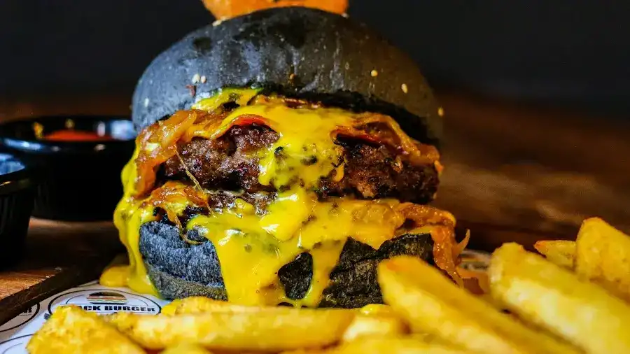 Black Burger Pizza fotoğraf 2