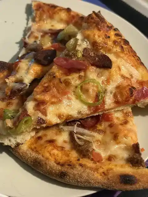 Black Burger Pizza fotoğraf 3