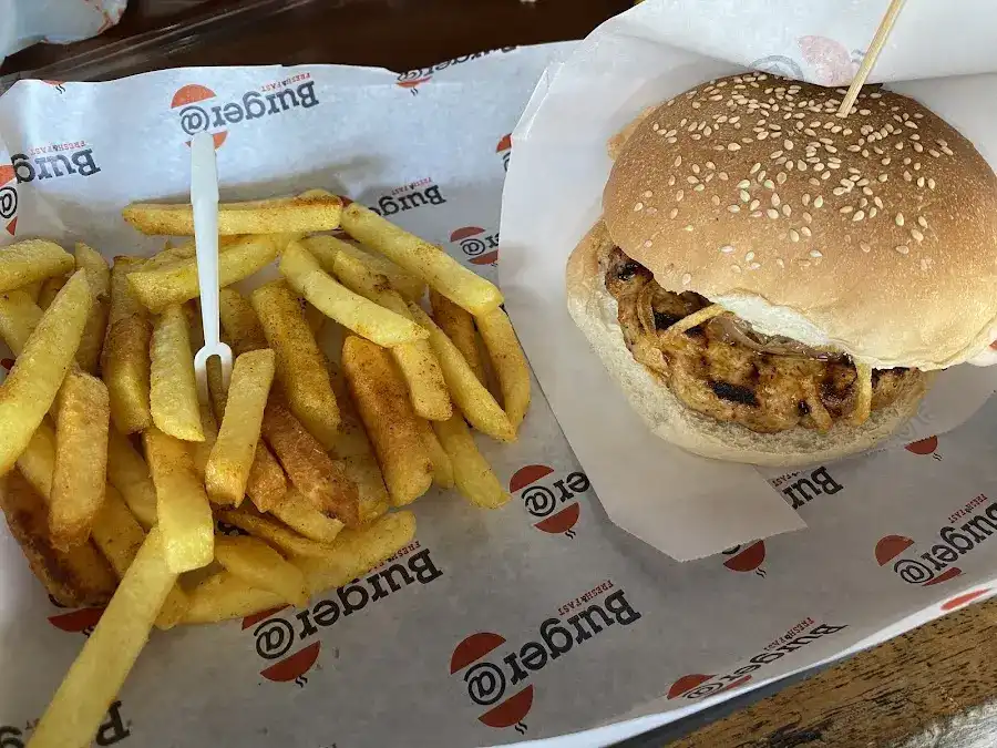 Burger@ - Fresh and Fast fotoğraf 3