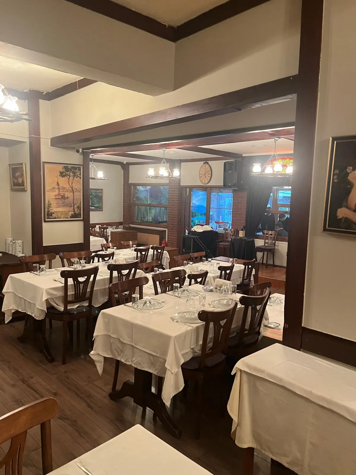 Beşçeşmeler Köyiçi Restaurant | Ocakbaşı | Rakı Balık | Alkollü Mekan | Canlı Müzik | Maltepe fotoğraf 3