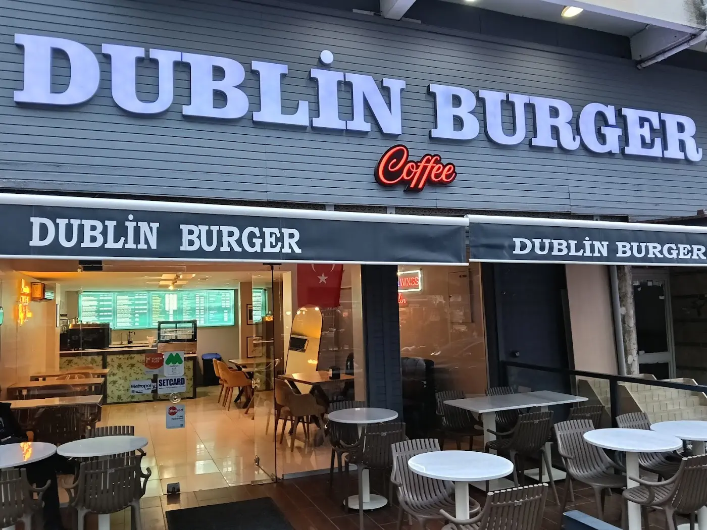 Dublin Burger Maltepe Şubesi