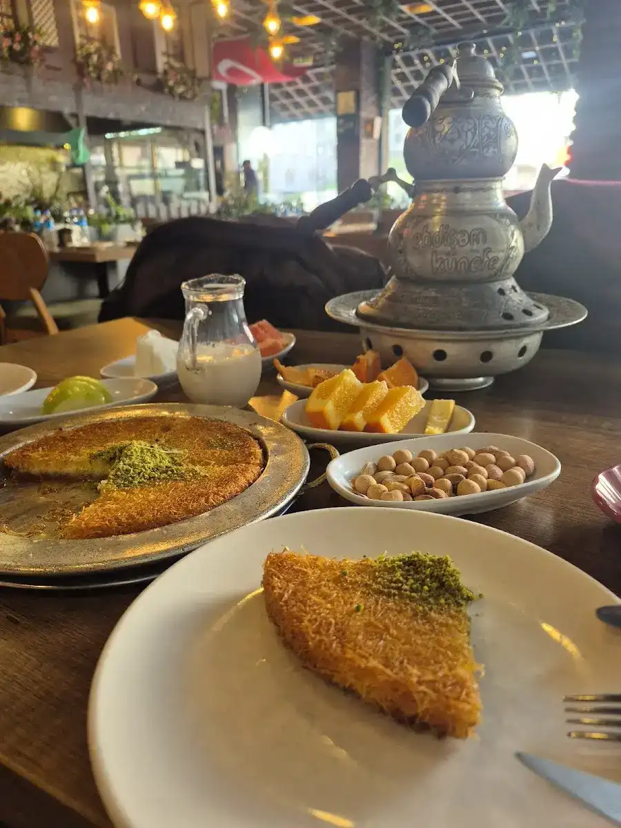 Ehdişam Künefe fotoğraf 3