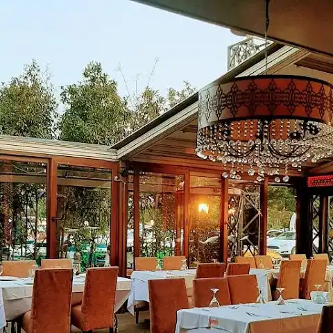 Nanna Restaurant