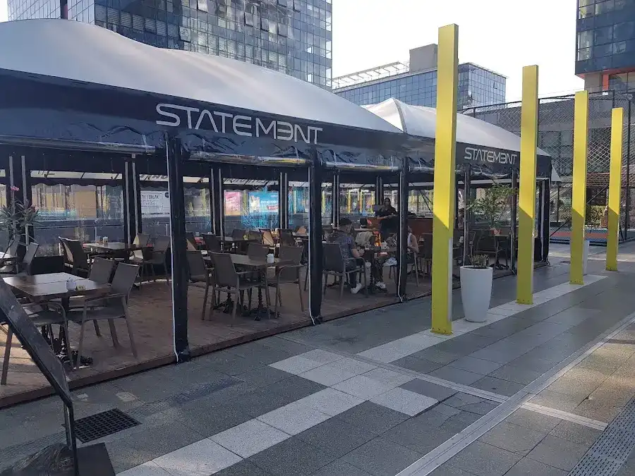 STATEMENT RESTAURANT LOUNGE CAFE
