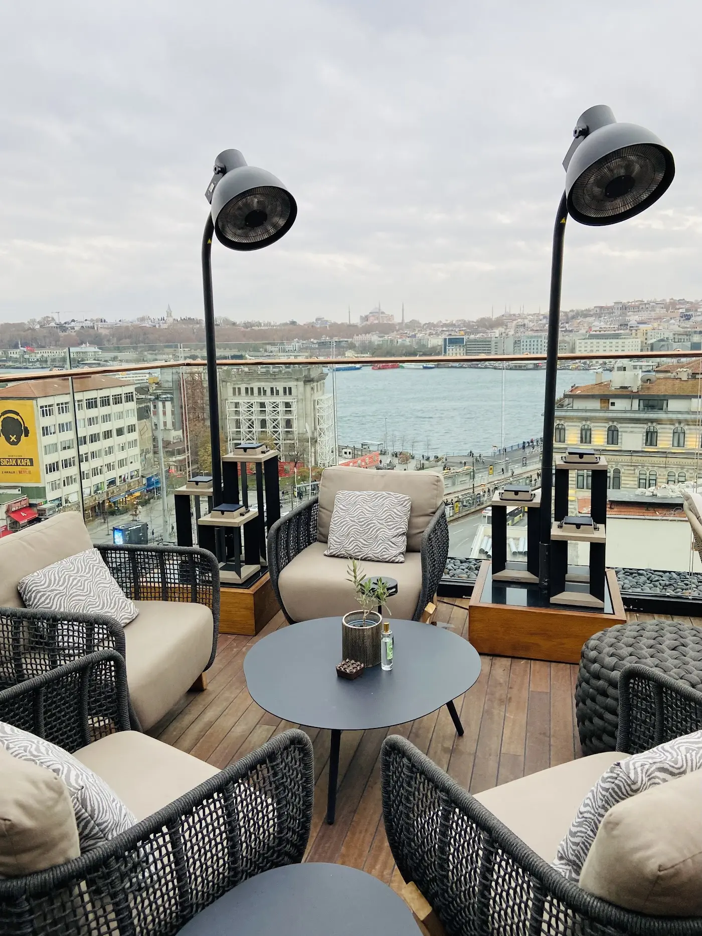 The Bank Roof Bar