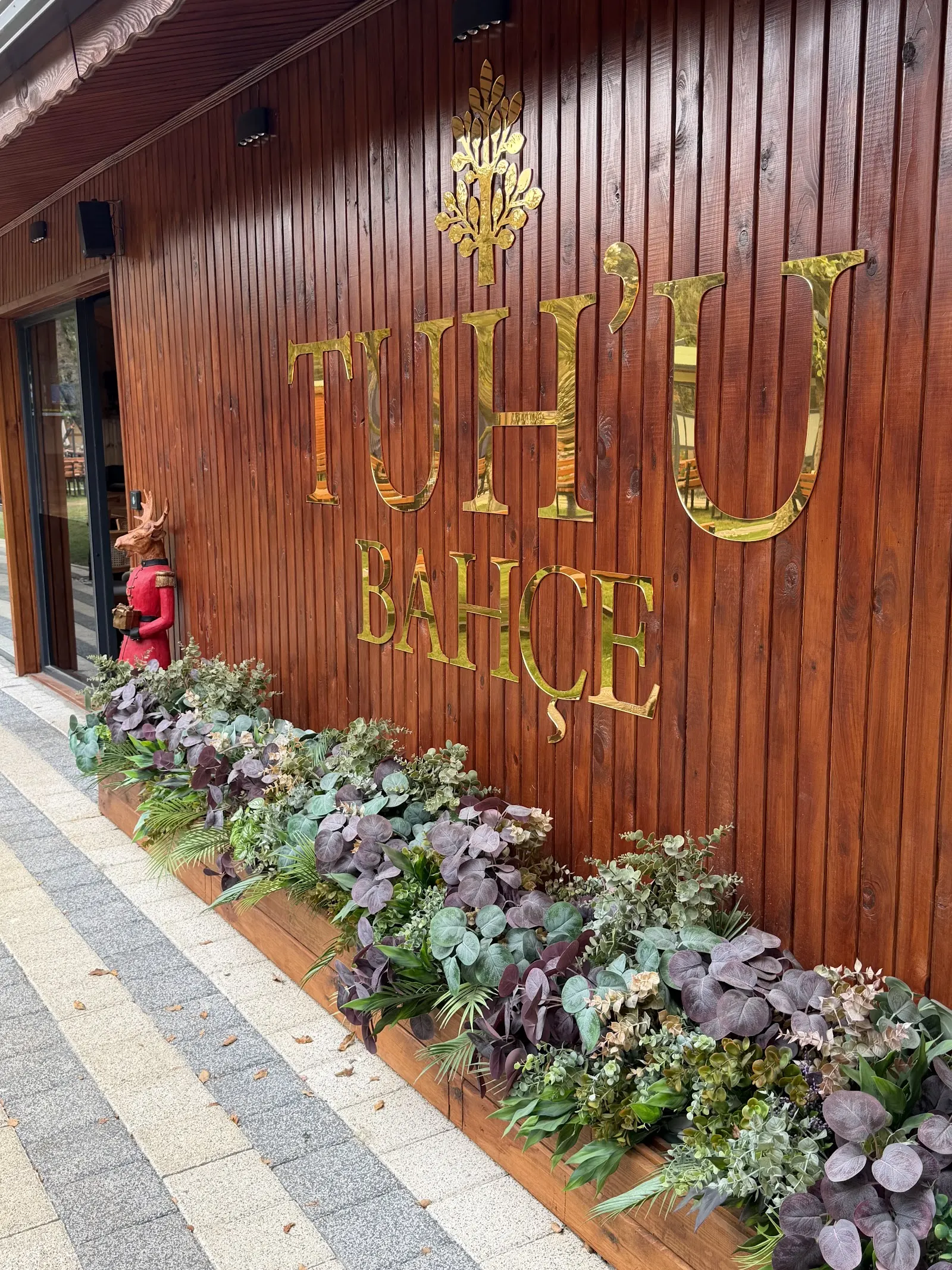 Tuhu Bahçe Restaurant