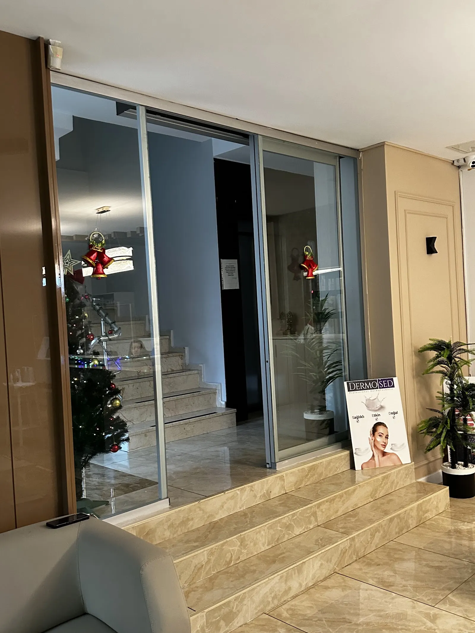 Doğalife Güzellik Salonu | Lazer Epilasyon | Dolgu | Cilt Bakımı fotoğraf 3