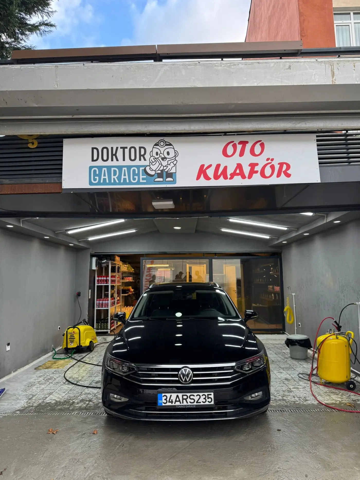DOKTOR GARAGE - Oto Yıkama, Pasta Cila ve Kuaför