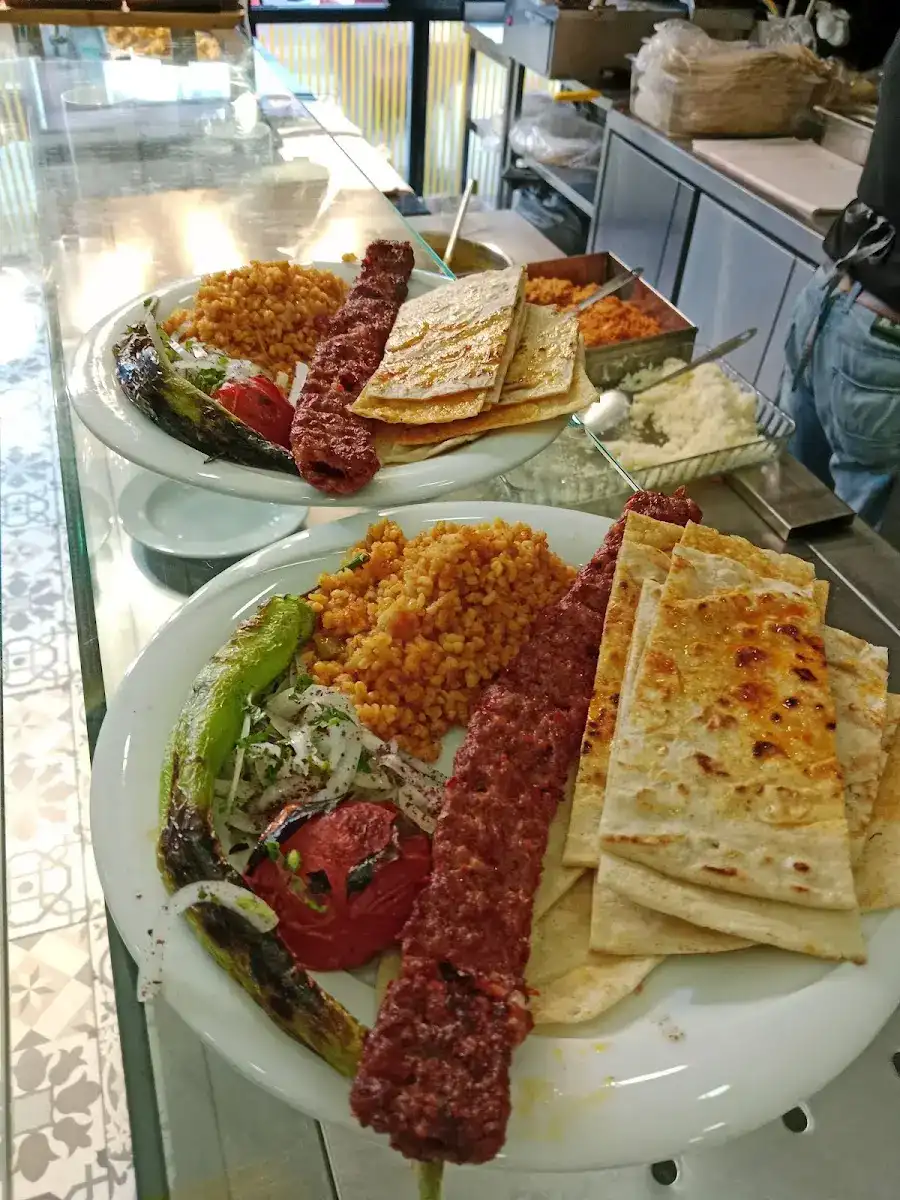 Şah Kebap Döner Ev Yemekleri fotoğraf 2