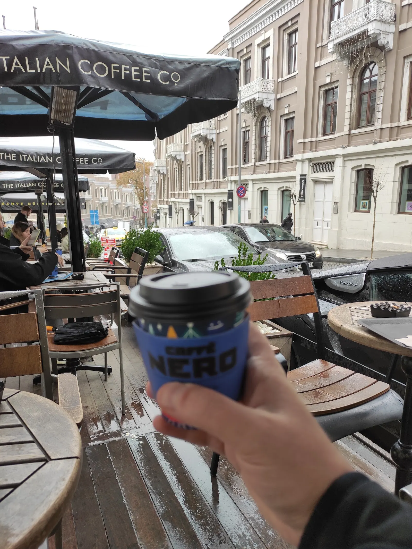 Caffe Nero fotoğraf 1