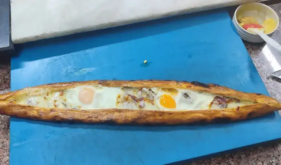 Kömen Pide Lahmacun salonu fotoğraf 3
