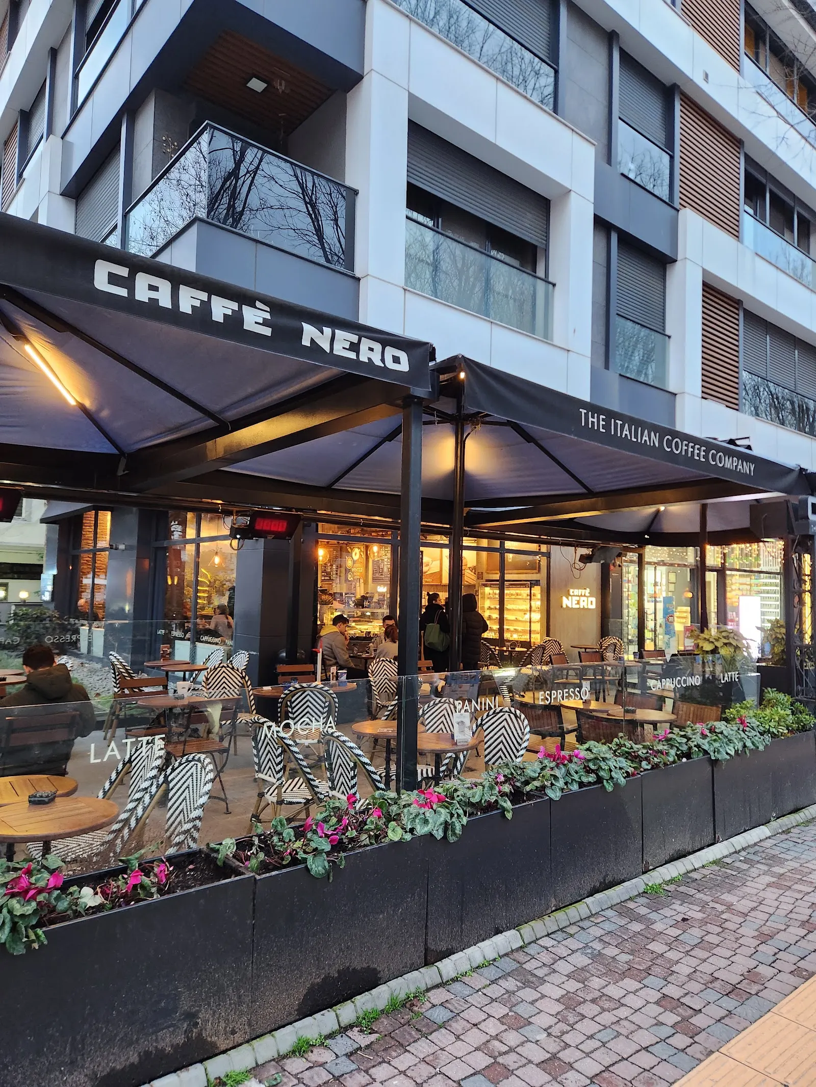 Caffè Nero yorumları ve müşteri geri bildirimleri