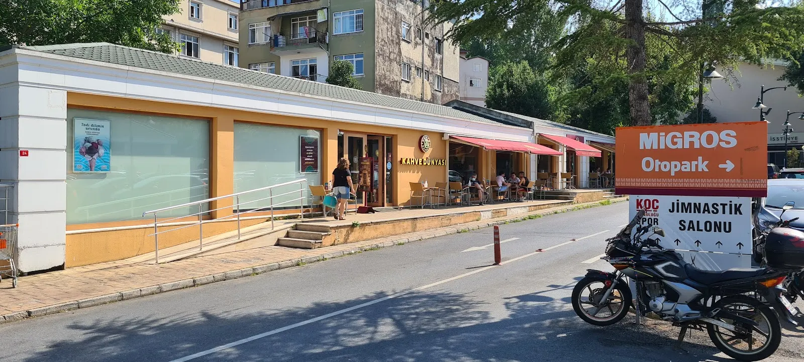 Kahve Dünyası-İstinye Migros